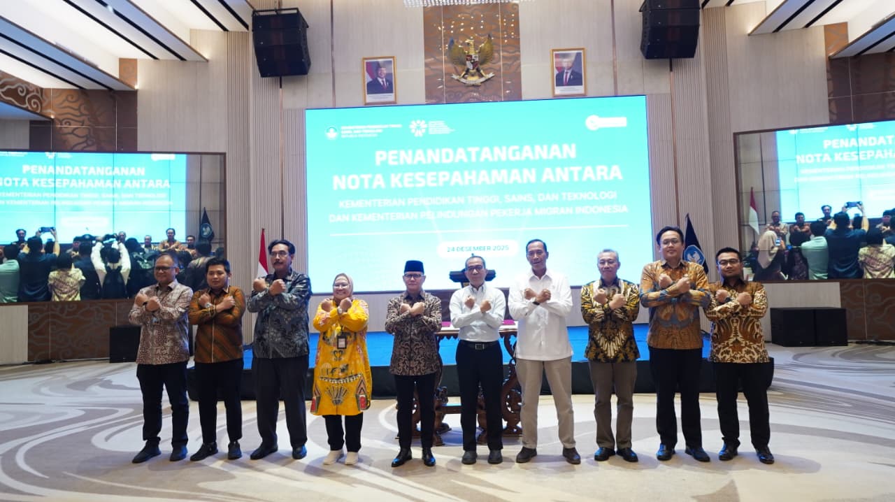 Kemeterian P2MImenandatangani Memorandum of Understanding (MoU) dengan Kemdiktisaintek. (BeritaNasional/Elvis/HO P2MI)