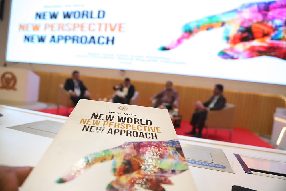 Ketua BKSAP DPR Luncurkan Buku Tatanan Dunia Baru Peluncuran buku "New World, New Perspective, New Approach". (BeritaNasional/Elvis Sendouw)