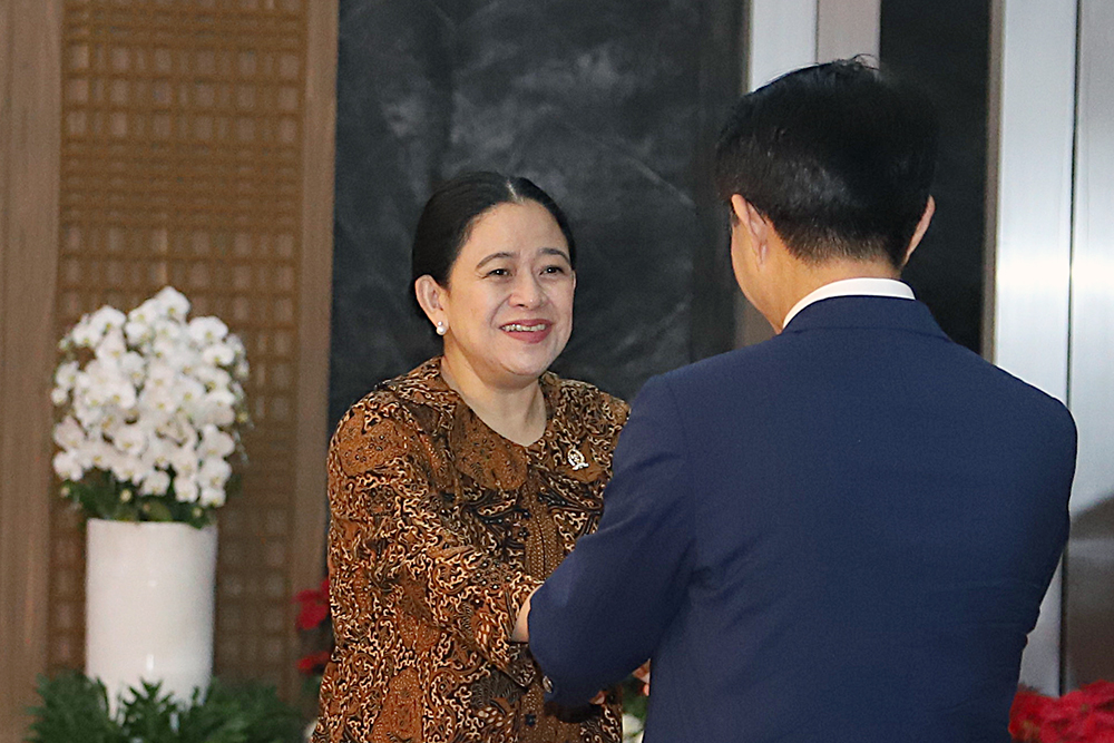 Ketua DPR Terima Kunjungan Utusan Khusus Presiden Korea Selatan Ketua DPR Puan Maharani menerima kunjungan Utusan Khusus Presiden Korea Selatan. (BeritaNasional/Elvis Sendouw)
