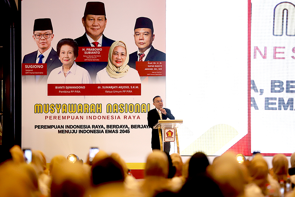 Ketua Harian Partai Gerindra Sufmi Dasco Ahmad Buka Munas PIRA Ketua Harian Partai Gerindra Sufmi Dasco Ahmad membuka Musyawarah Nasional (Munas) Perempuan Indonesia Raya (PIRA). (BeritaNasional/Elvis Sendouw)