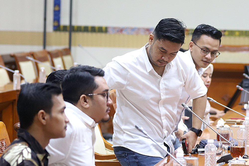 Ketua Komisi III Habiburokhman Terima Audiensi AMAN Bahas KUHAP Ketua Komisi III DPR RI Habiburokhman menerima audiensi Aliansi Mahasiswa Nusantara. (BeritaNasional/Elvis Sendouw)