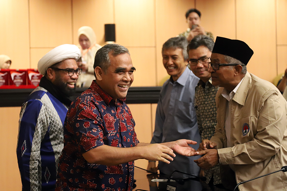Ketua MPR Hadiri Pelantikan Pengurus Pusat KB PII Pelantikan Pengurus Pusat Keluarga Besar Pelajar Islam Indonesia (PP KB PII) Periode 2024–2028 di Gedung Nusantara V Kompleks DPR. (BeritaNasional/Elvis Sendouw)