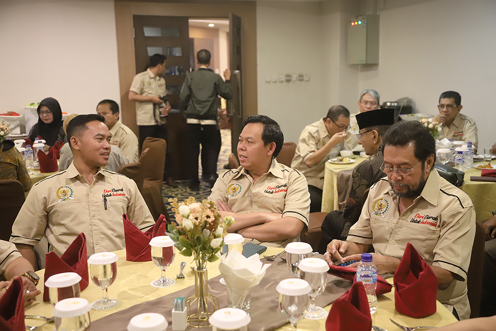 Forum Komunikasi dan Diseminasi Program Kerja Media (press gathering) dengan tema "Kolaborasi Inklusif untuk Mempercepat Pembangunan Daerah: DPD RI dalam Peran Strategis Menuju Indonesia Emas 2045". (BeritaNasional/Elvis Sendouw)