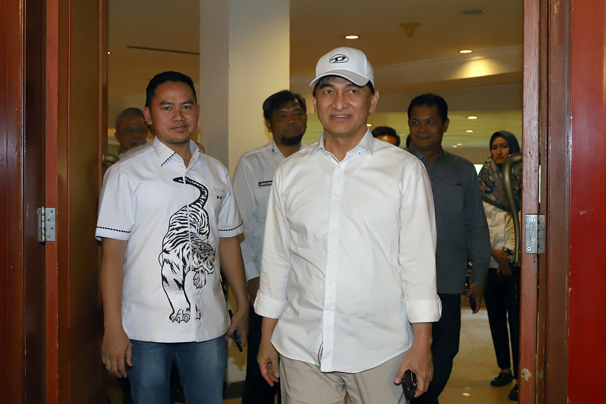 Koordinatoriat Wartawan Parlemen dan DPR bersinergi dengan Wakil Gubernur Banten Achmad Dimyati Natakusumah mengawal Demokrasi. (BeritaNasional/Elvis Sendouw)