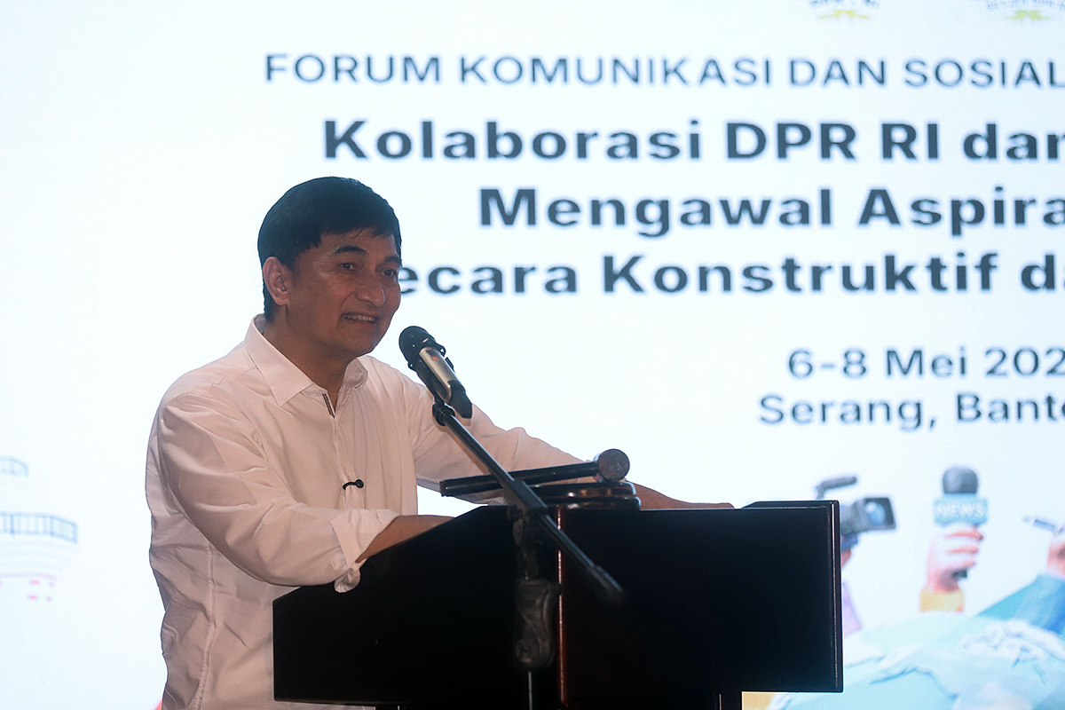 Koordinatoriat Wartawan Parlemen dan DPR bersinergi dengan Wakil Gubernur Banten Achmad Dimyati Natakusumah mengawal Demokrasi. (BeritaNasional/Elvis Sendouw)