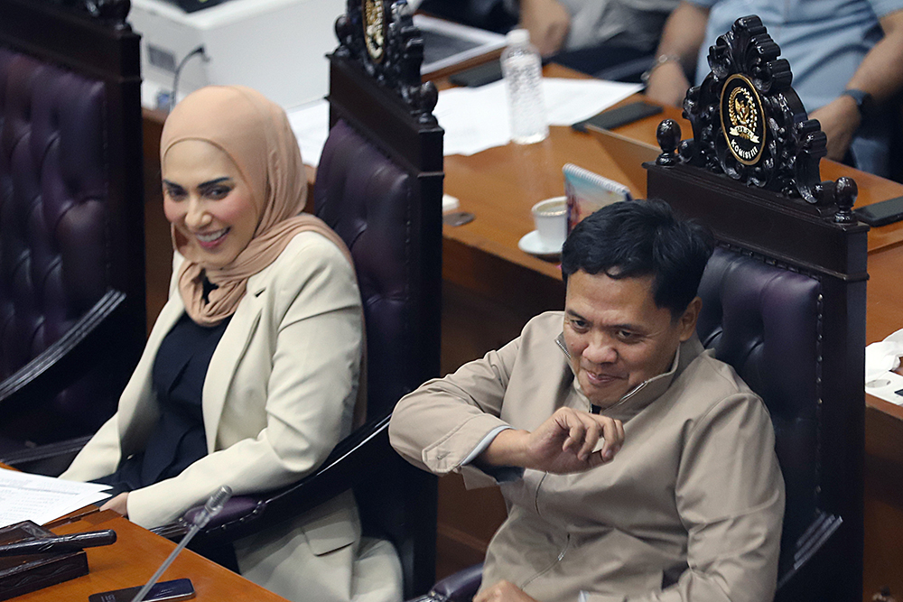 Komisi III DPR menyetujui 10 dari 16 nama untuk menjadi Hakim Agung dan Hakim Ad Hoc HAM pada Mahkamah Agung tahun 2025. (BeritaNasional/Elvis Sendouw)