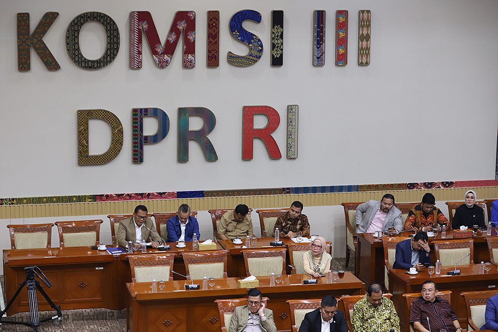 Komisi III DPR menyetujui 10 dari 16 nama untuk menjadi Hakim Agung dan Hakim Ad Hoc HAM pada Mahkamah Agung tahun 2025. (BeritaNasional/Elvis Sendouw)