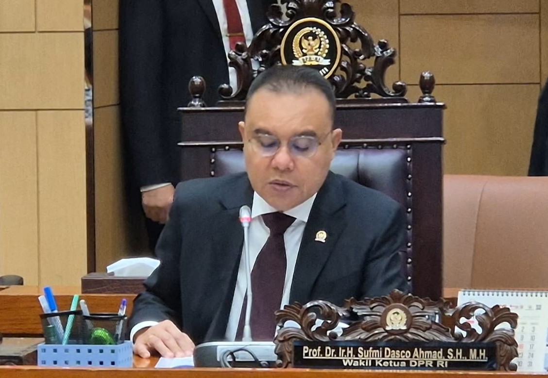 Komisi III menetapkan Sharoni kembali sebagai Wakil Ketua Komisi III DPR. (BeritaNasional/Elvis Sendouw)