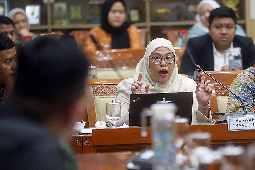 Komisi III gelar Rapat Dengar Pendapat (RDP) bahas  penipuan perjalanan haji dan umrah PT Khasanah Tamma International (Hanania Group). (BeritaNasional/Elvis Sendouw)
