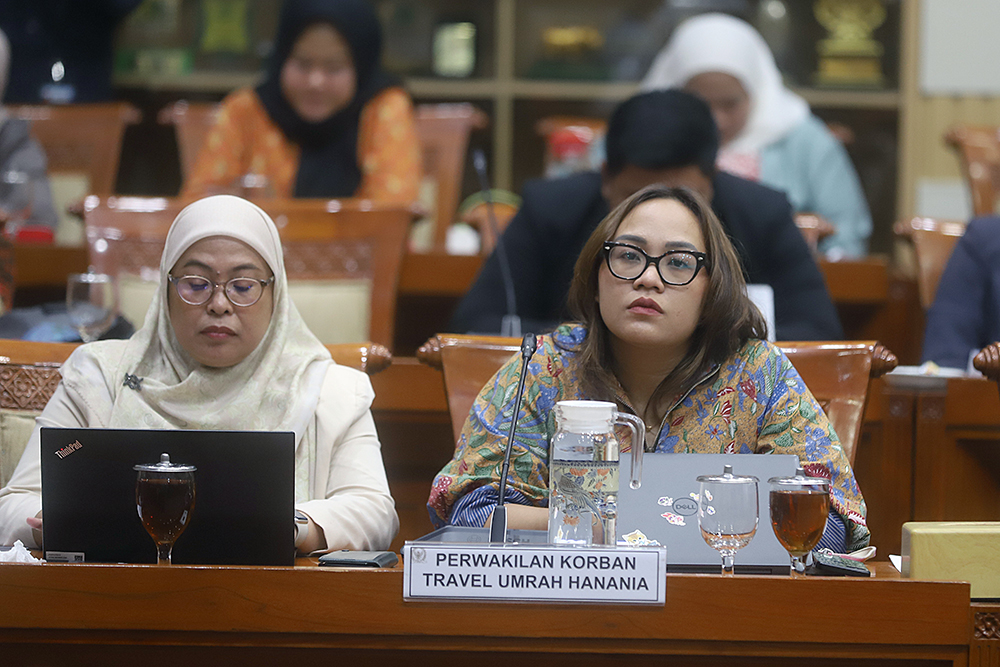 Komisi III gelar Rapat Dengar Pendapat (RDP) bahas  penipuan perjalanan haji dan umrah PT Khasanah Tamma International (Hanania Group). (BeritaNasional/Elvis Sendouw)