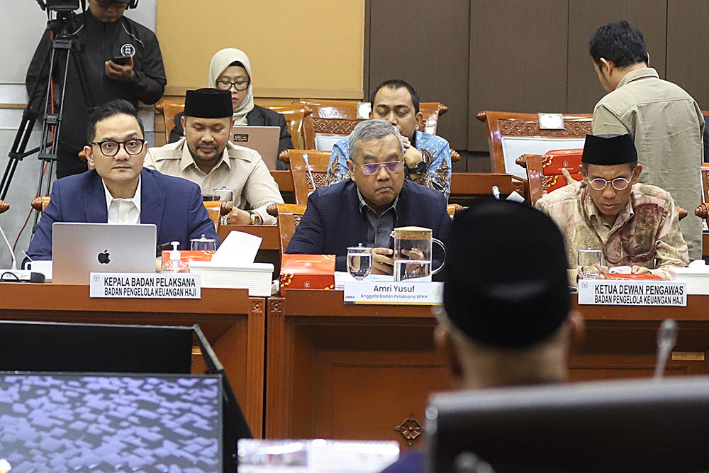 Komisi VIII Bersama Pemerintah Setujui Biaya Haji 2026 Rapat Komisi VIII bersama pemerintah membahas biaya haji 2026. (BeritaNasional/Elvis Sendouw)