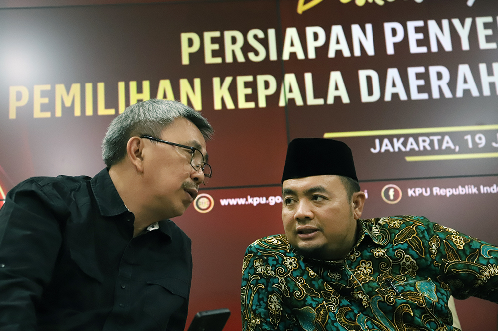 Diskusi publik KPU persiapan penyelenggaraan Pemilihan Pilkada serentak 2024. (BeritaNasional/Elvis Sendouw)