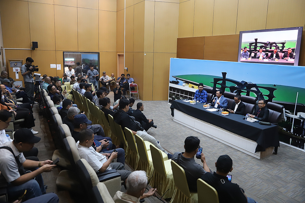 KWP Bersama DPR Gelar Diskusi Bahas Koperasi Pilar Ekonomi Forum Legislasi dengan tema: “'RUU Perkoperasian Perkuat Peran Koperasi Sebagai Pilar Ekonomi". (BeritaNasional/Elvis Sendouw)