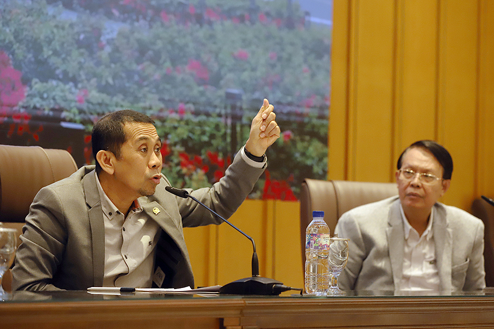 KWP bersama DPR gelar Diskusi bertajuk "Peran DPR dalam Mendukung Pertumbuhan Ekonomi Nasional". (BeritaNasional/Elvis Sendouw)