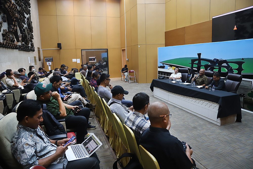 KWP Bersama DPR Gelar Diskusi Bahas RUU EBT Diskusi Forum Legislasi dengan tema ”RUU EBT, Peran DPR dalam Mendorong Penerapan Energi Terbarukan” . (BeritaNasional/Elvis Sendouw)
