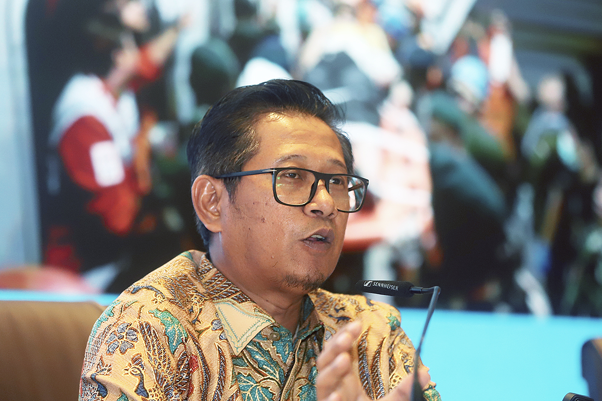 Koordinatoriat Wartawan Parlemen (KWP) bekerja sama dengan Biro Pemberitaan DPR RI menggelar diskusi Forum Dialektika dengan tema:  "Kecelakaan Kereta Bekasi Timur: Momentum Evaluasi Kebijakan Transportasi Nasional". (BeritaNasional/Elvis Sendouw)