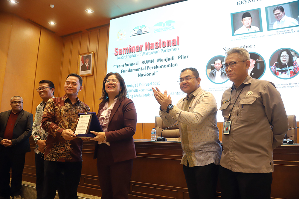 Seminar yang bertajuk 'Transformasi BUMN Menjadi Pilar Fundamental Perekonomian Nasional'. (BeritaNasional/Elvis Sendouw)