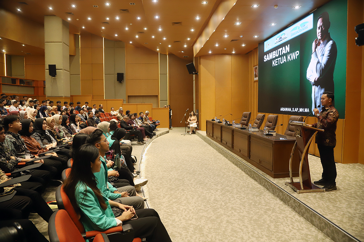 Seminar yang bertajuk 'Transformasi BUMN Menjadi Pilar Fundamental Perekonomian Nasional'. (BeritaNasional/Elvis Sendouw)