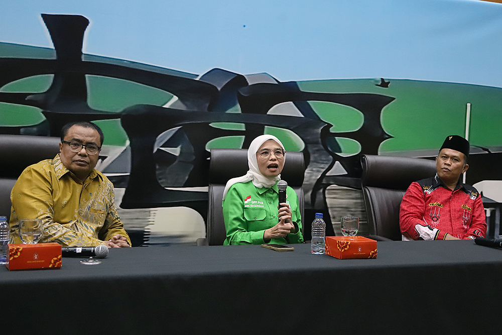KWP Bersama MPR Gelar Diskusi Bahas Makna 4 Pilar Diskusi KWP bersama MPR membahas Makna 4 Pilar Dalam Kehidupan Berbangsa dan Bernegara. (BeritaNasional/Elvis Sendouw)