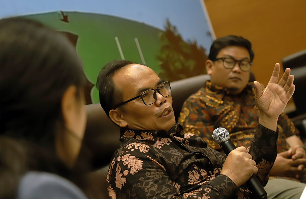 Diskusi Dialektika Demokrasi dengan tema " Mencari Solusi Mencegah Kekerasan Terhadap Anak di Indonesia ". (BeritaNasional/Elvis Sendouw)