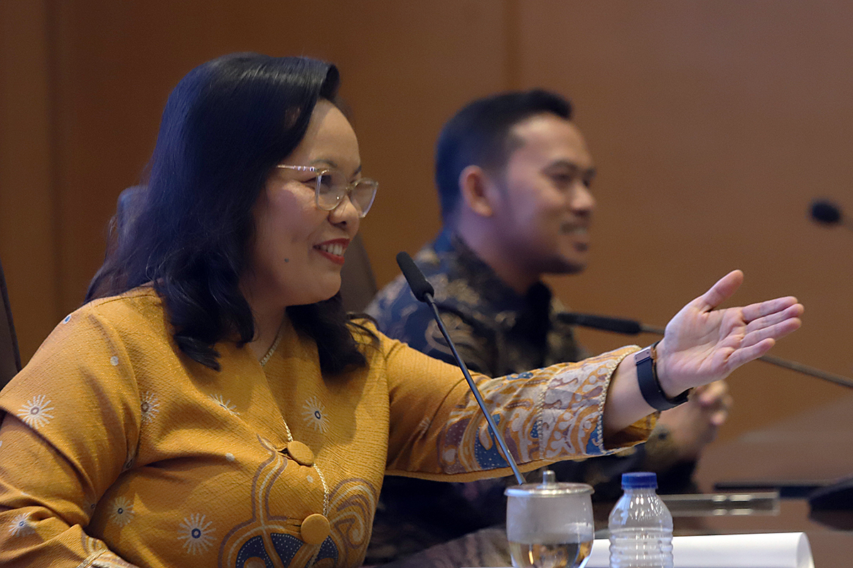 KWP Gelar Seminar Nasional dengan Tema Peran BUMN dalam Memperkuat Ekonomi dalam Negeri Seminar Nasional dengan tema “PERAN BUMN DALAM MEMPERKUAT EKONOMI DALAM NEGERI”. (BeritaNasional/Elvis Sendouw)