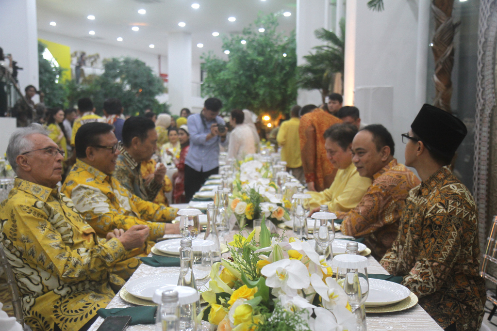 Partai Golkar menggelar acara halal bihalal  di Jalan Anggrek Neli, Jakarta Barat, Senin (15/4/2024). (BeritaNasional/Oke Atmaja)