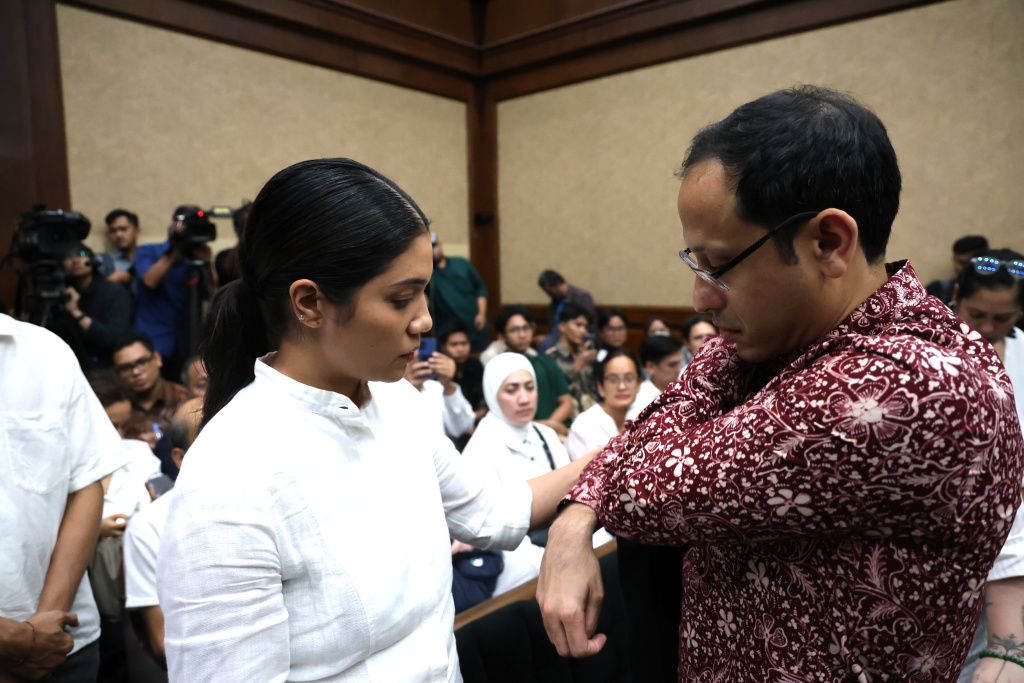 Nadiem Makarim bersiap menjalani sidang tuntutan di Pengadilan Tipikor,Jakarta,  Rabu (13/5/2026). (Beritanasional.com/Oke Atmaja)