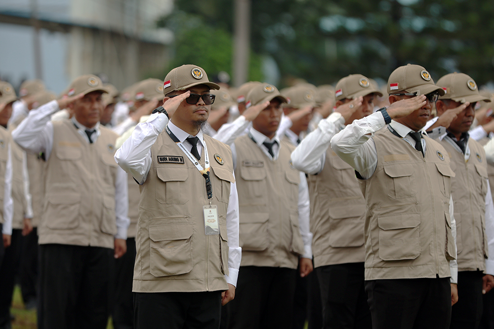 Upacara penutupan pembekalan peserta Diklat Panitia Penyelenggara Ibadah Haji (PPIH) Arab Saudi 2026. (BeritaNasional/Elvis Sendouw)