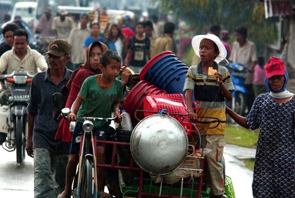 Peristiwa tsunami Aceh pada tahun 2004. (beritaNasional/Elvis Sendouw)