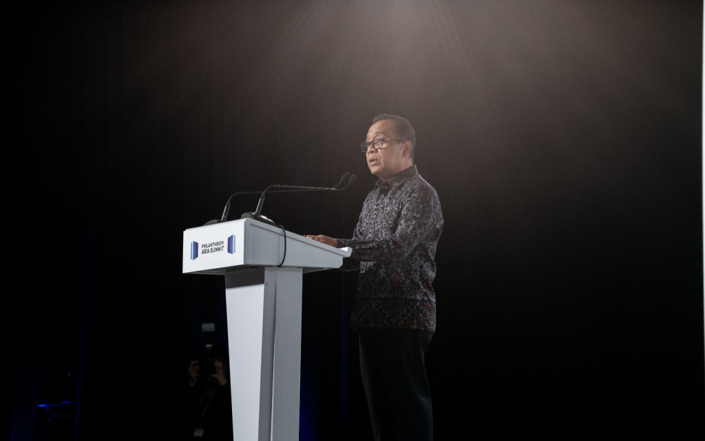 Menko PMK Pratikno Hadiri PAS 2025 Singapura Menteri Koordinator Bidang Pembangunan Manusia dan Kebudayaan (Menko PMK) Pratikno memberikan sambutan saat menghadiri _Philanthropy Asia Summit_ (PAS) 2025 di Singapura, pada Senin, (5/5/2025). (Berita nasional.com/HO/Oke Atmaja)