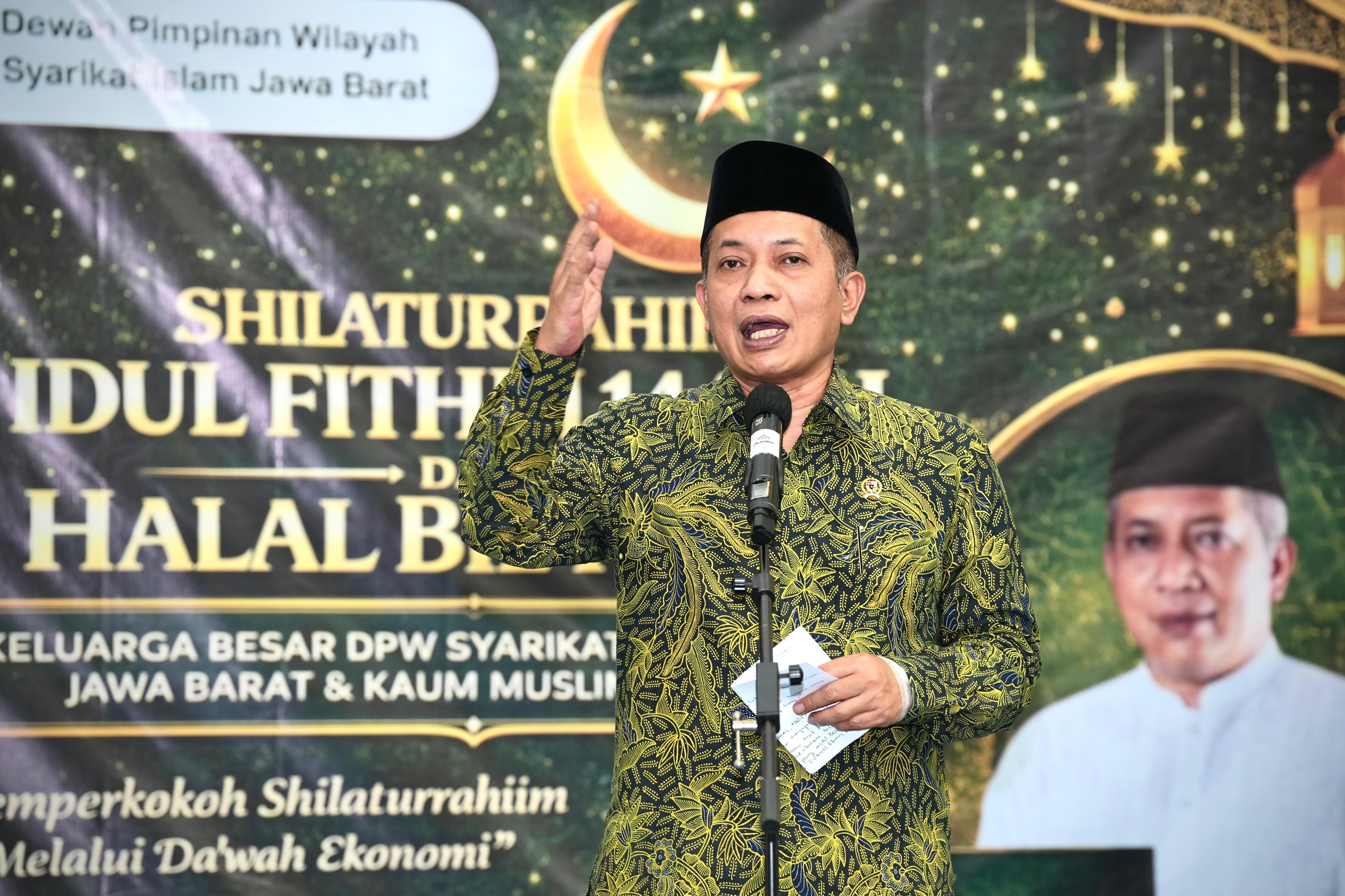 Menteri Koperasi (Menkop) Ferry Juliantono menghadiri Halalbihalal Syarikat Islam Jawa Barat.  (BeritaNasional/Elvis Sendouw/HO Hms Menkop)