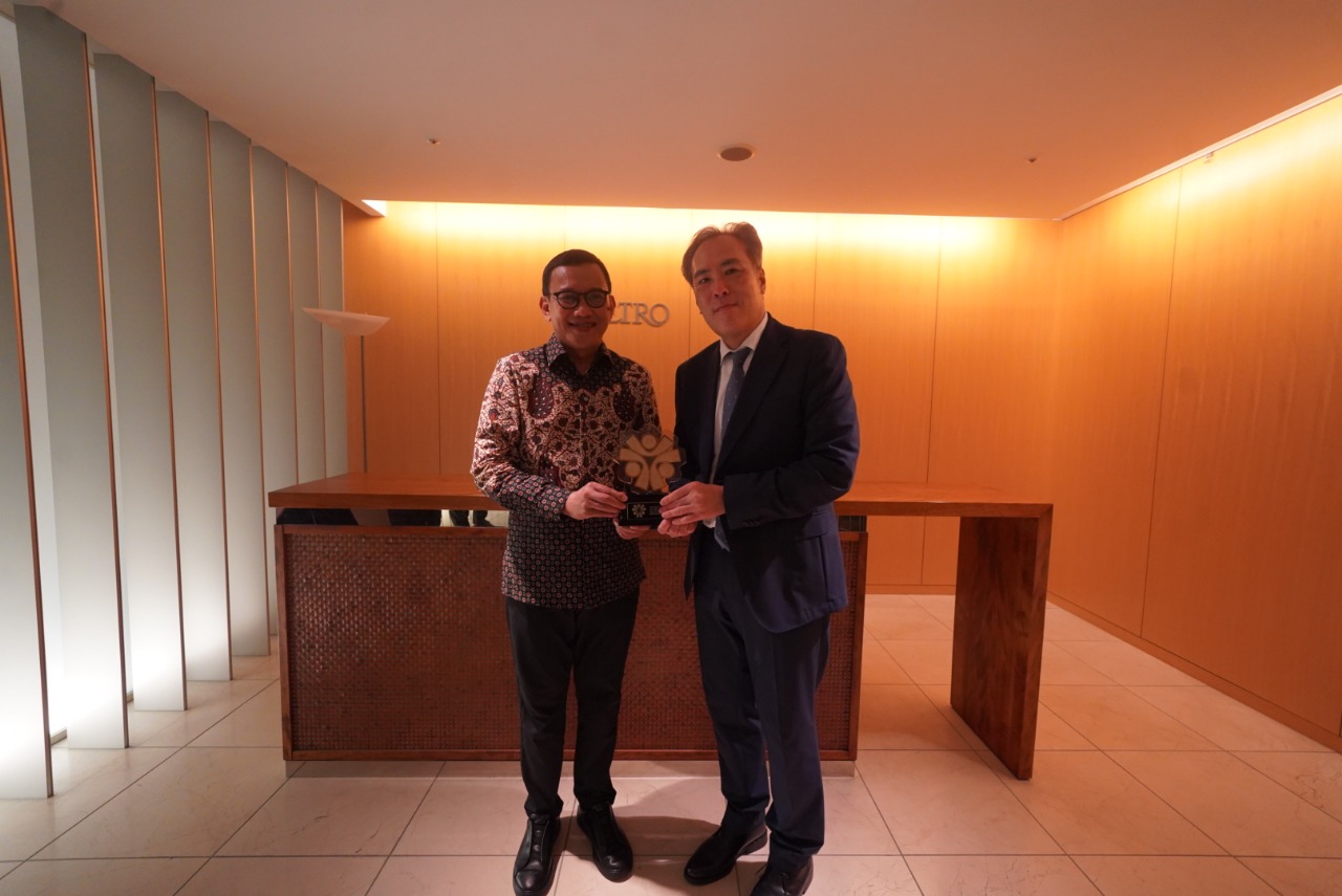 Menteri Karding Dorong Pengembangan SDM saat Temui Jajaran Japan External Trade Organization Menteri Pelindungan Pekerja Migran Indonesia (P2MI) Abdul Kadir Karding melakukan pertemuan dengan Japan External Trade Organization (JETRO) di Tokyo. (BeritaNasional/Elvis Sendouw/HO P2MI)