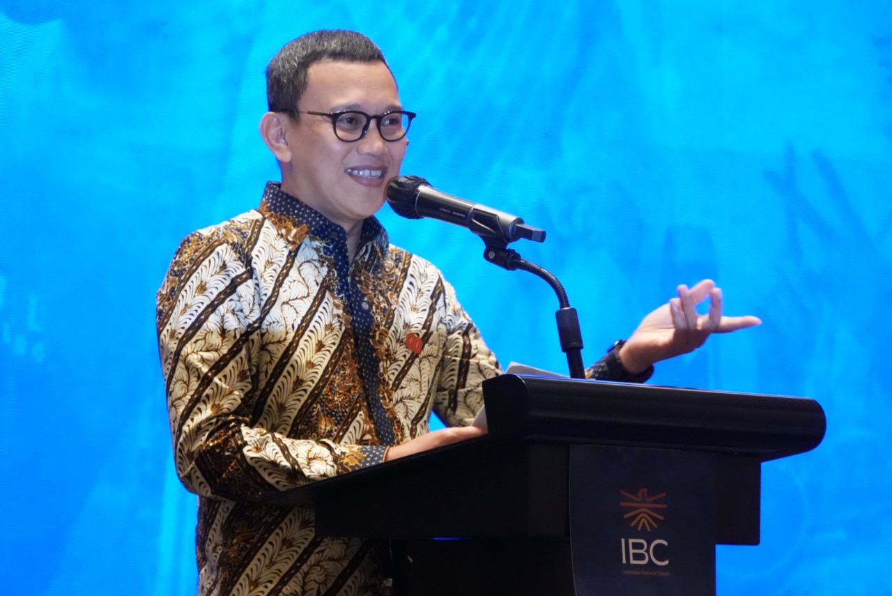 Menteri P2MI Abdul Kadir Karding saat menghadiri acara yang diselenggarakan Indonesia Business Council dengan tajuk “Strengthening Workforce Diplomacy: Indonesia Strategic SSW Expansion to Japan”  (BeritaNasional/Elvis Sendouw/HO Hms P2MI)