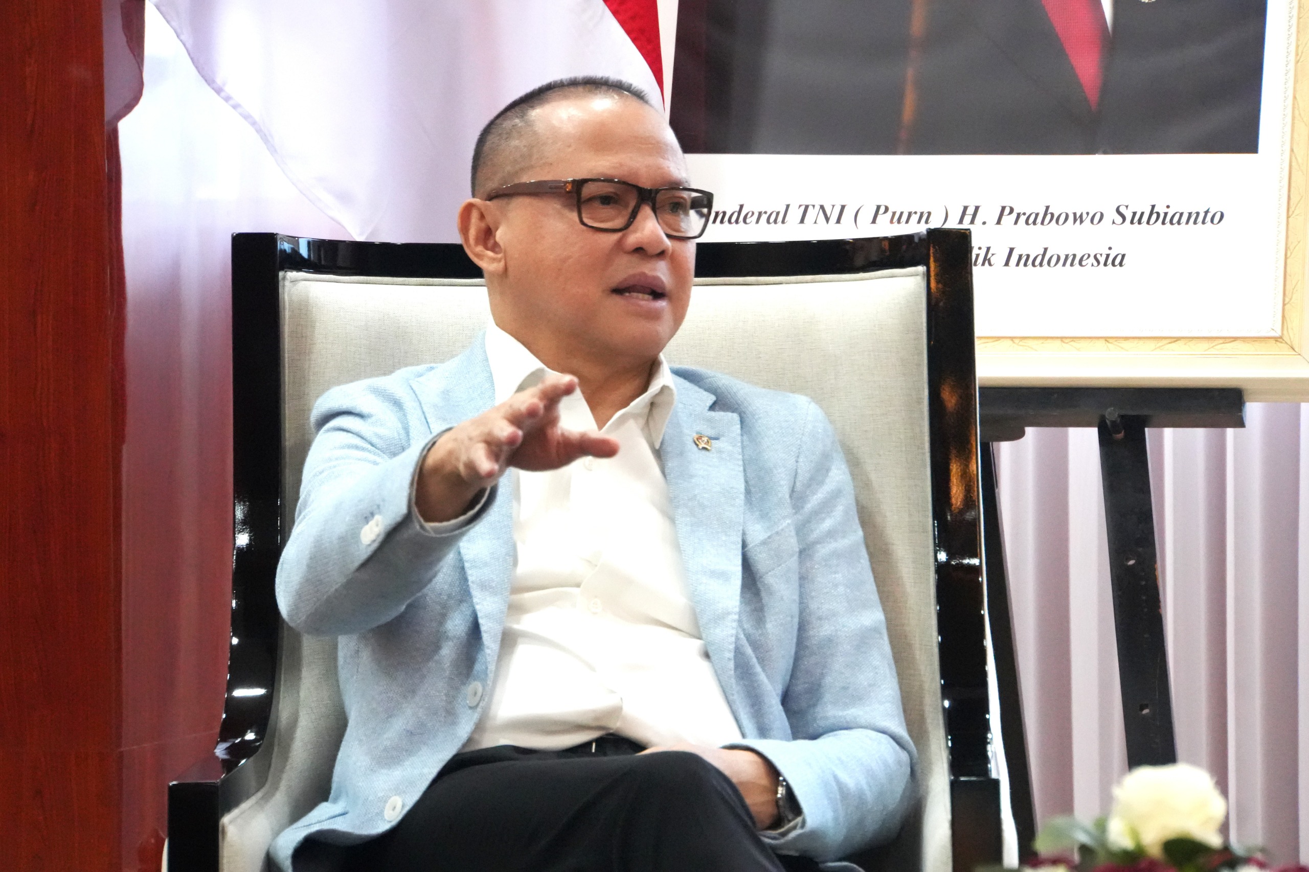 Menteri Pelindungan Pekerja Migran Indonesia Muktarudin, menggelar audiensi dengan Pengurus Himpunan Pengusaha Muda Indonesia (HIPMI). (BeritaNasional/Elvis/HO P2MI)