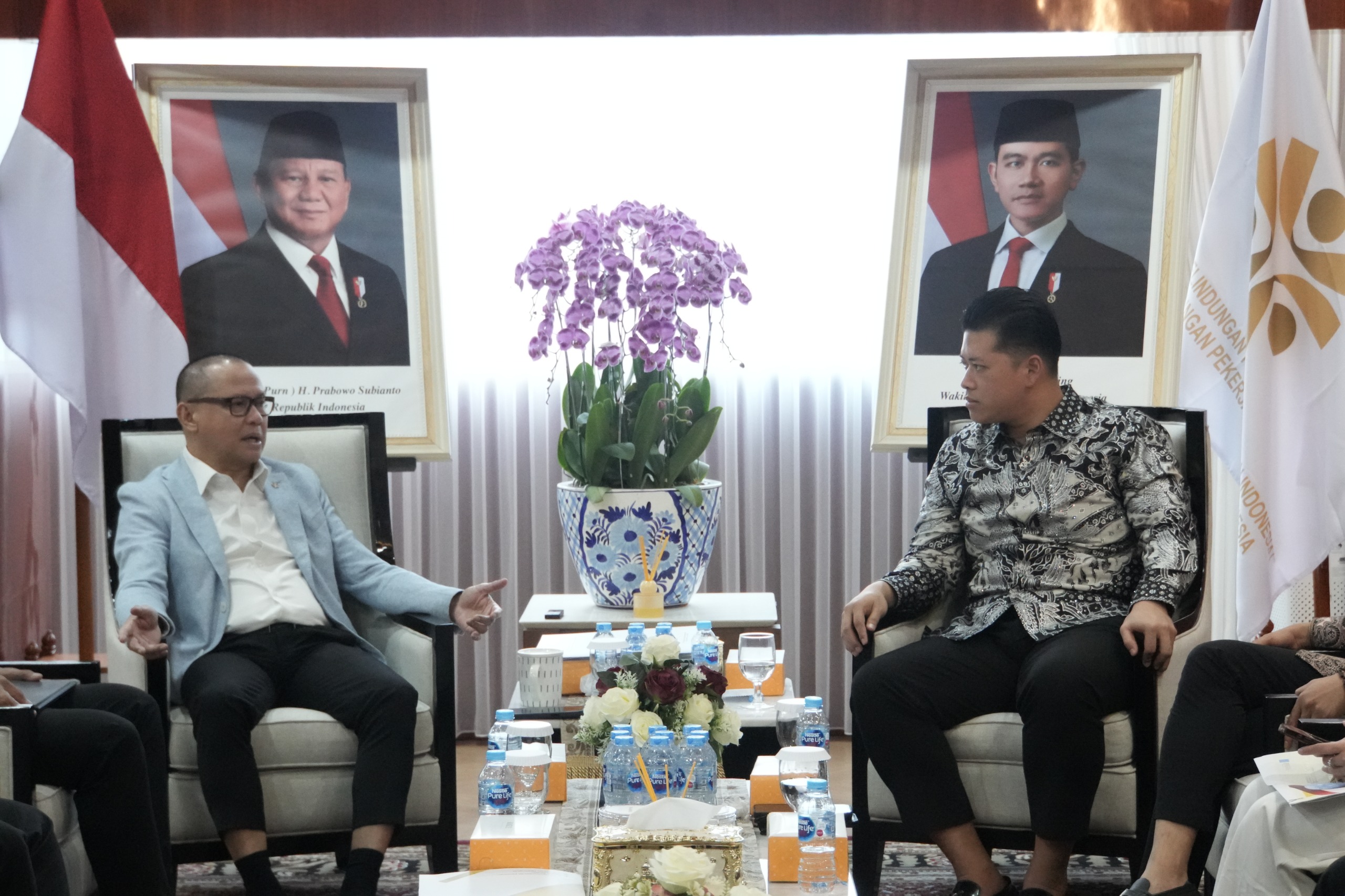 Menteri Pelindungan Pekerja Migran Indonesia Muktarudin, menggelar audiensi dengan Pengurus Himpunan Pengusaha Muda Indonesia (HIPMI). (BeritaNasional/Elvis/HO P2MI)