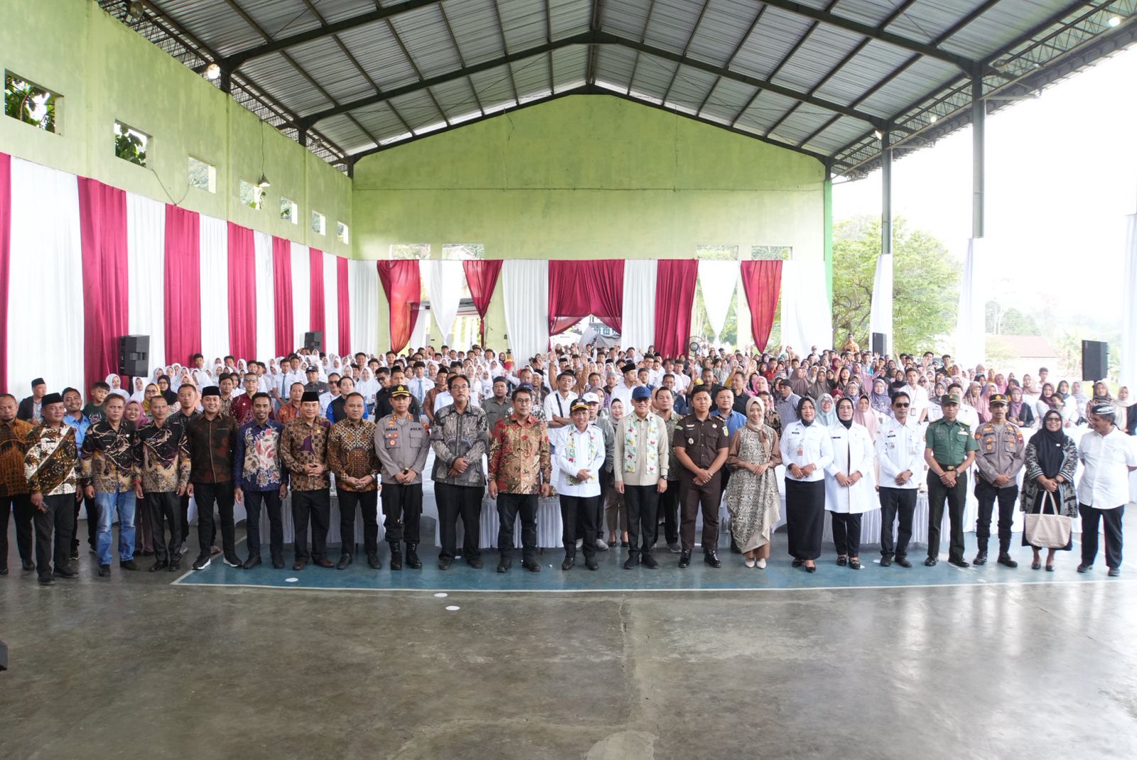 Menteri P2MI Resmikan “Desa Migran Emas” di Wonosobo Menteri P2MI Abdul Kadir Karding meresmikan 3 Desa Kabupaten Wonosobo. (BeritaNasional/Elvis Sendouw/HO Hms P2MI)