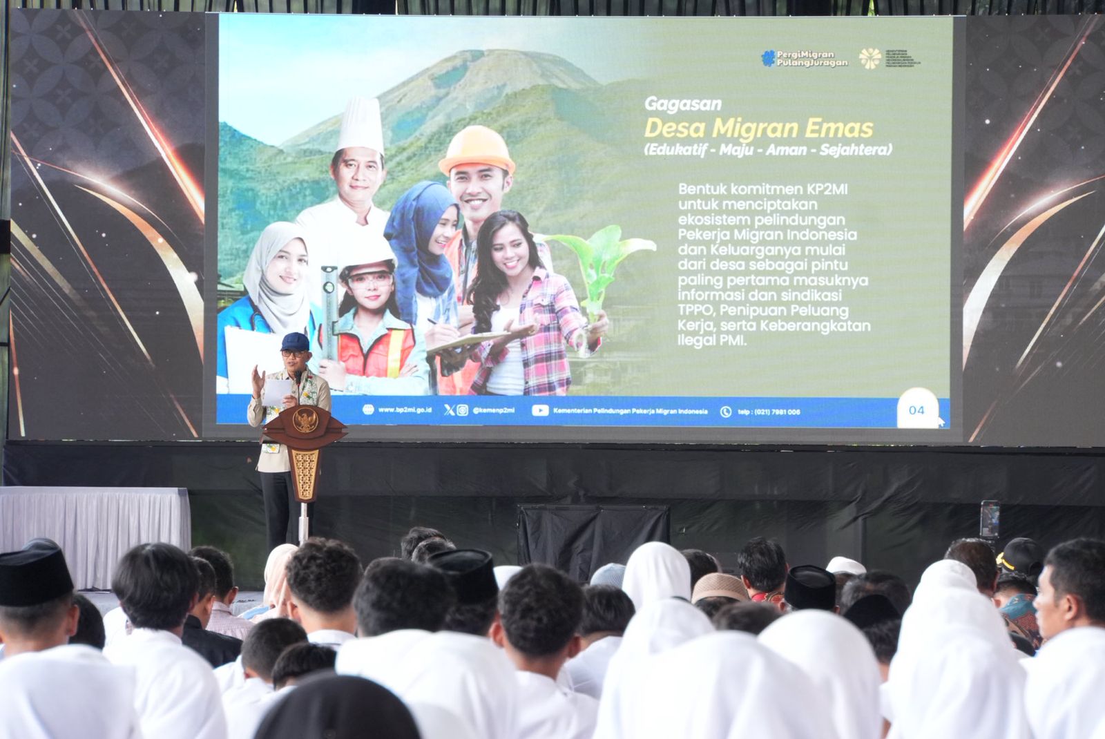Menteri P2MI Resmikan “Desa Migran Emas” di Wonosobo Menteri P2MI Abdul Kadir Karding meresmikan 3 Desa Kabupaten Wonosobo. (BeritaNasional/Elvis Sendouw/HO Hms P2MI)