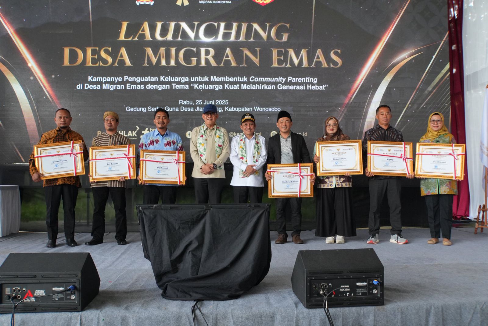 Menteri P2MI Resmikan “Desa Migran Emas” di Wonosobo Menteri P2MI Abdul Kadir Karding meresmikan 3 Desa Kabupaten Wonosobo. (BeritaNasional/Elvis Sendouw/HO Hms P2MI)