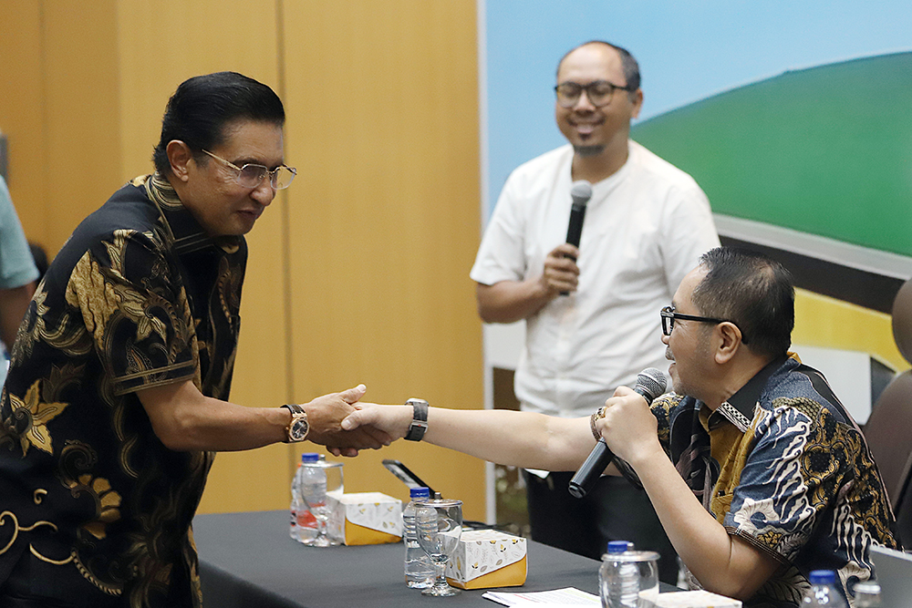 MPR Bersama KWP Gelar Diskusi Bahas Jati Diri Bangsa di Mata Dunia Diskusi Konstitusi dan Demokrasi Indonesia bertema "Memperkuat Jati Diri Bangsa di Mata Dunia melalui Fungsi Kebangsaan MPR RI”. (BeritaNasional/Elvis Sendouw)