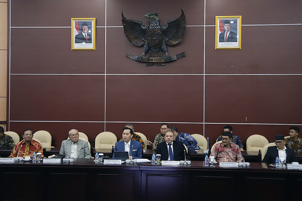 Rapat Pleno Komisi Kajian Ketatanegaraan MPR. (BeritaNasional/Elvis Sendouw)