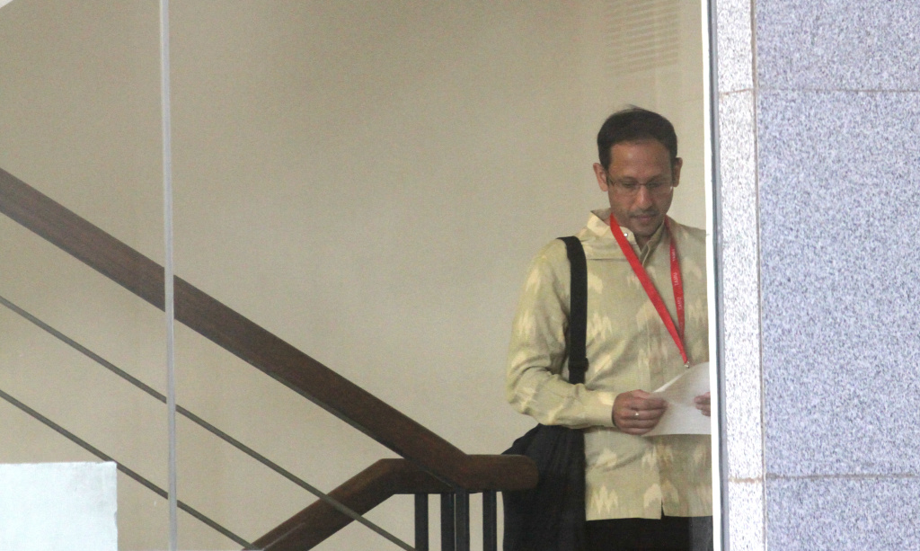 Nadiem Makarim Diperiksa KPK Mantan Menteri Pendidikan, Kebudayaan, Riset, dan Teknologi (Mendikbudristek) Nadiem Anwar Makarim memenuhi panggilan KPK, Jakarta,Kamis (7/8/2025). (Beritanasional.com/Oke Atmaja)
