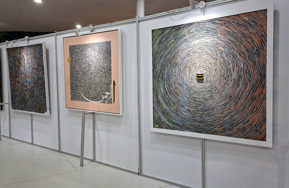 Pameran Seni Rupa Jakarta Artmosphere 2025 Pameran Seni Rupa Jakarta Artmosphere 2025 yang digelar hingga 26 Oktober 2025 memamerkan hasil karya dari seniman-seniman berbakat . (BeritaNasional/Elvis Sendouw)