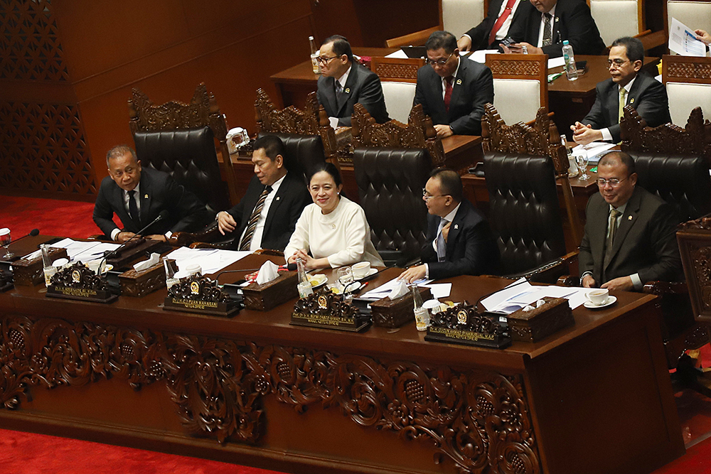 Paripurna DPR, BPK Beri Opini WTP atas LKPP Tahun 2024 Penyampaian laporan BPK dalam rapat paripurna DPR ke-19 masa persidangan III tahun sidang 2024-2025. (BeritaNasional/Elvis Sendouw)