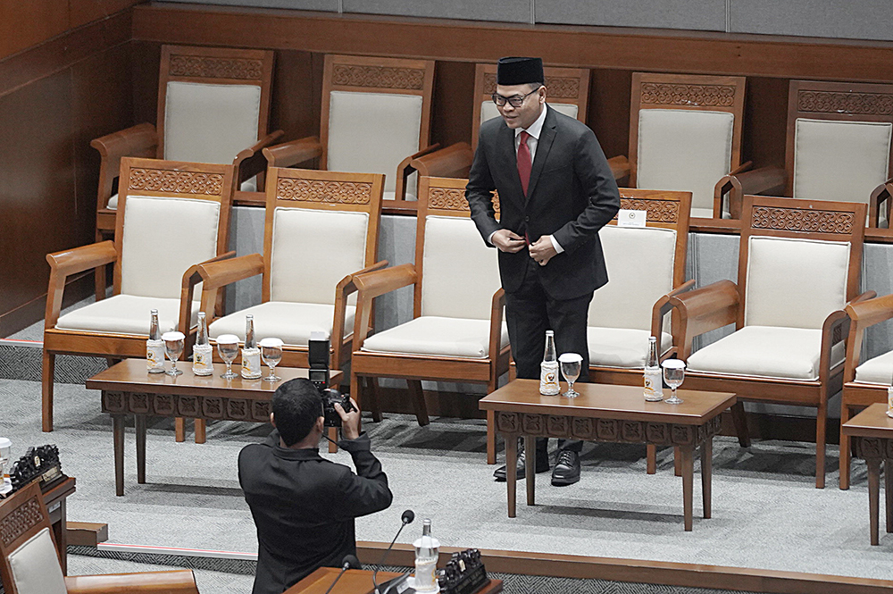 DPR sahkan Ricky Perdana Gozali sebagai calon Deputi Gubernur Bank Indonesia periode 2025-2030. (BeritaNasional/Elvis Sendouw)