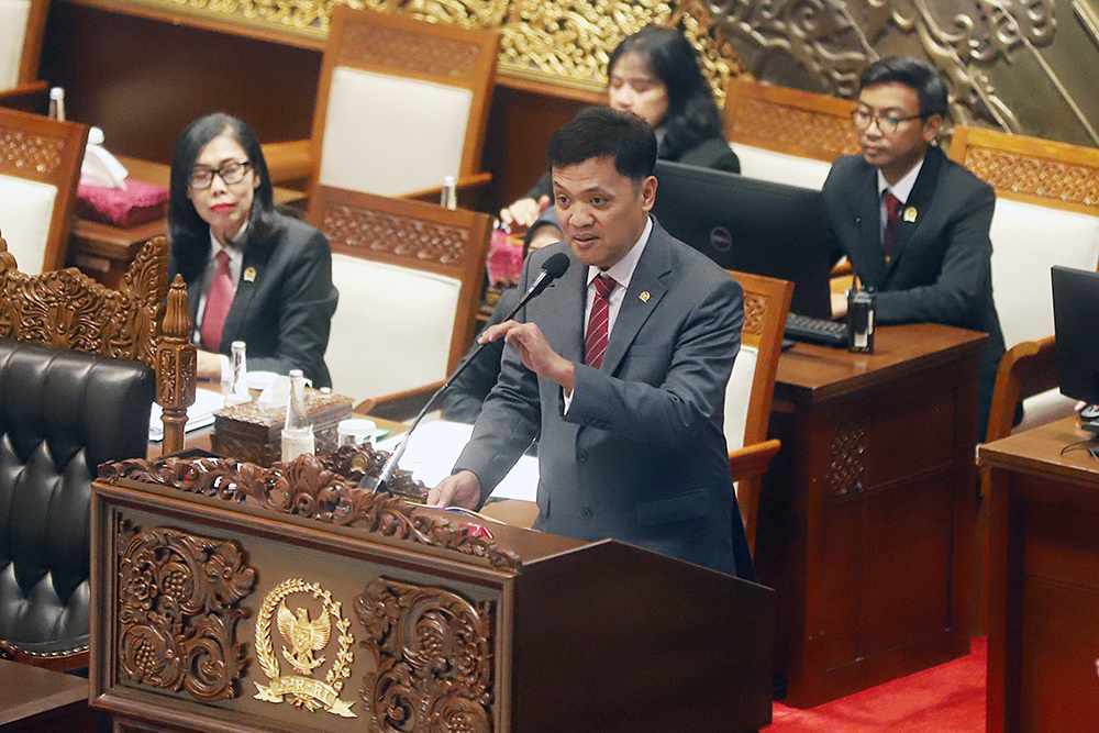 Paripurna DPR menyetujui RUU Polri menjadi UU. (BeritaNasional/Elvis Sendouw)