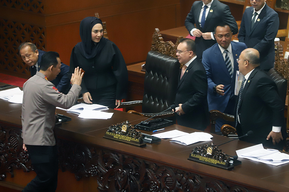 Paripurna DPR menyetujui RUU Polri menjadi UU. (BeritaNasional/Elvis Sendouw)
