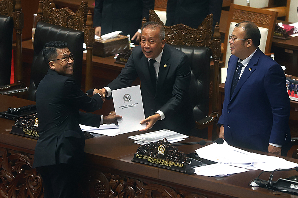 Rapat Paripurna DPR menyetujui Thomas Djiwandono menjadi Deputi Gubernur BI periode 2026-2031. (BeritaNasional/Elvis Sendouw)