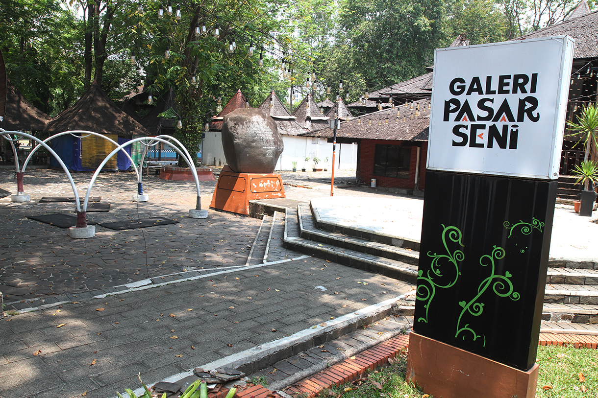 Suasana Pasar Seni Ancol, Jakarta, Selasa (17/9/2024). (BeritaNasional.com/ Oke Atmaja)