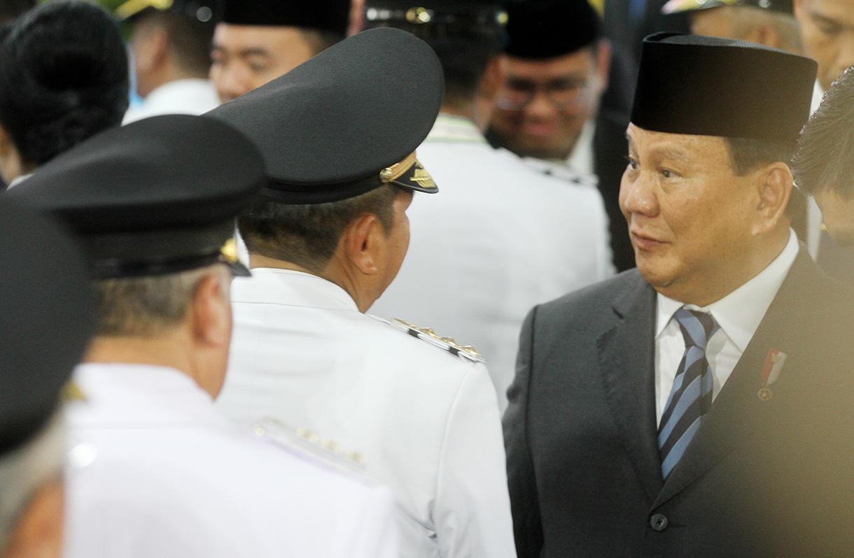 Sejumlah kepala daerah terpilih beserta pendamping mengikuti upacara pelantikan di kompleks Istana Kepresidenan, Jakarta, Kamis (20/2/2025).  (Beritanasional.com/Oke Atmaja)