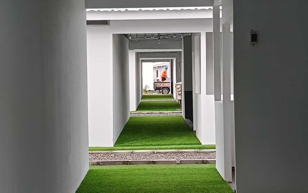 Suasana hunian sementara untuk warga bantaran rel Pasar Senen, Jakarta, Sabtu (25/4/2026). (Berita nasional.com/Oke Atmaja)